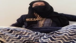 Aaliyah Yasin - Horny Muslim Girl Hijab masturbation