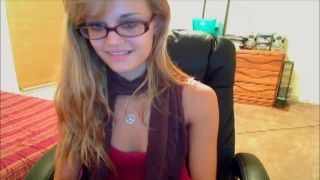 Blonde college in live webcamsex